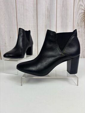San Marina French Designer Leather Chunky Chic Y2K Ankle Bootie Black Size 39/8